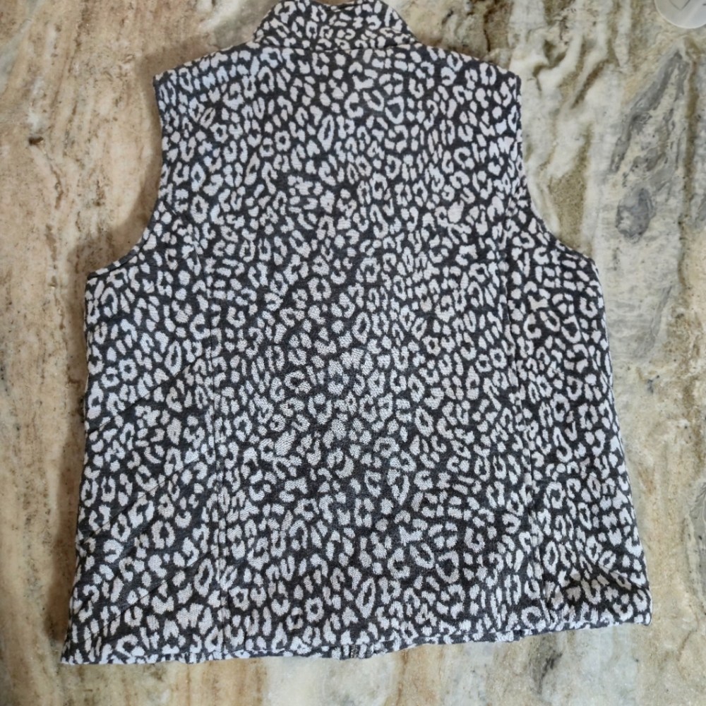 XLJones New York Sport Leopard Print Sleeveless Vest Gray/wht Sz XL - Picture 4 of 8